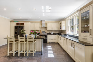 Photo 9- click for photo gallery